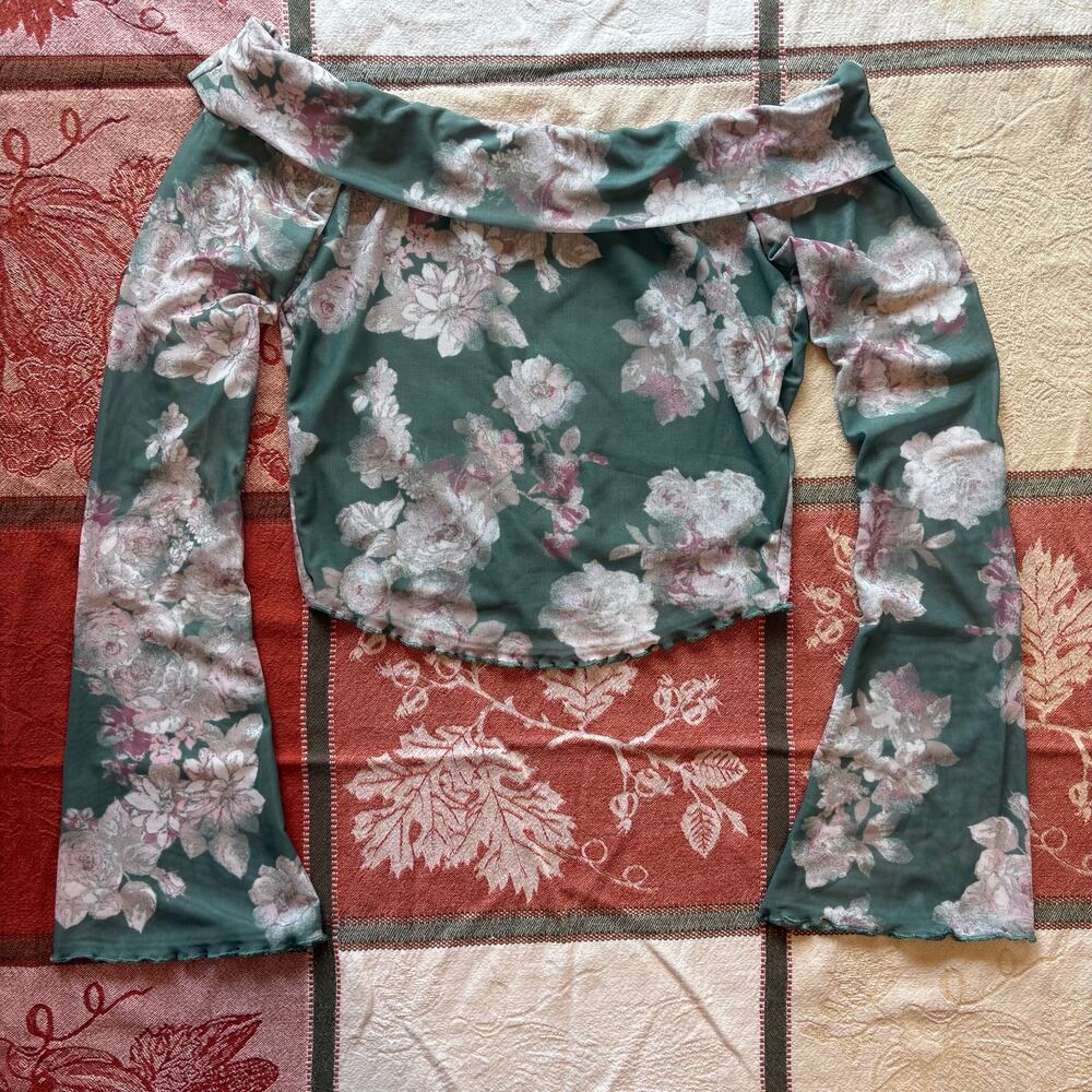 Stitch & Pine Top Woman's Medium